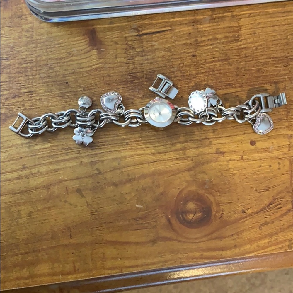 Watch - Picture 2 of 3